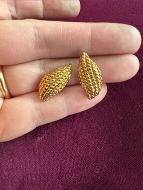 Vintage Monet Gold-Tone Textured Leaf Earrings